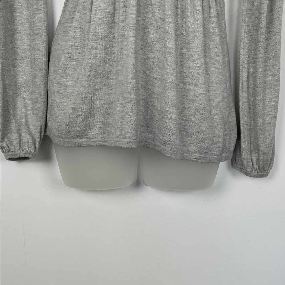 White House Black Market Silk Cashmere Gray Babydoll Smocked Women L V Neck Top - Picture 2 of 7